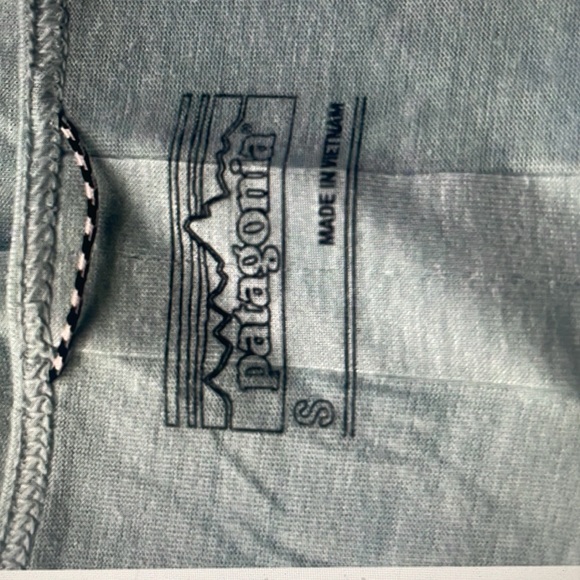 PATAGONIA SCOOP NECK RACER BACK SLITS SLEEVELESS ACTIVE WEAR MUSCLE TANK TOP - Picture 5 of 8